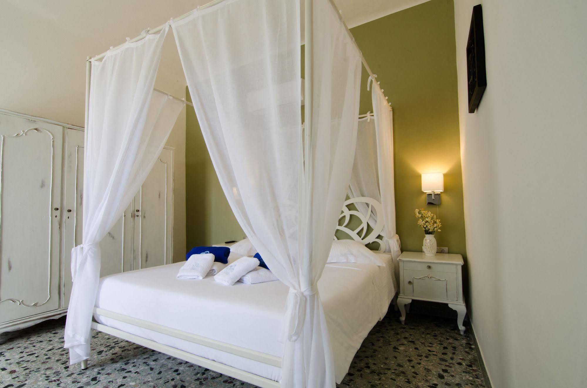 Athina House Spa & Hammam Arkhondikí Esterno foto